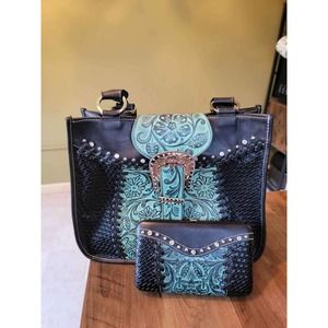 Montana West USA Trinity Ranch Conceal Carry Handbag/Purse And Wallet